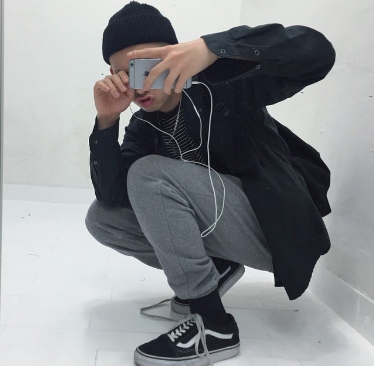 卢苛伯瑞